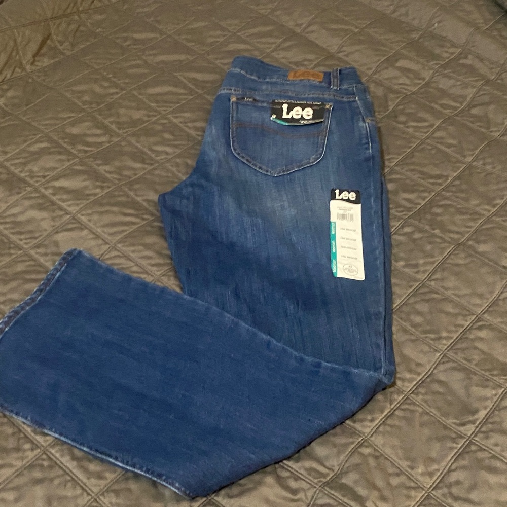 Lee Classic Indigo Jeans bootcut nwt 18